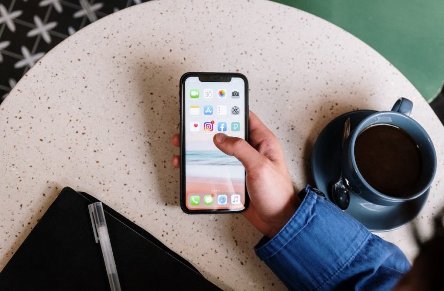 How to find Instagram influencers for your brand