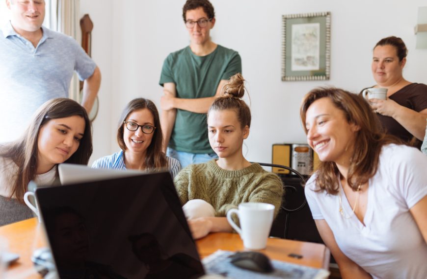 Best Student Ambassador Programs Examples